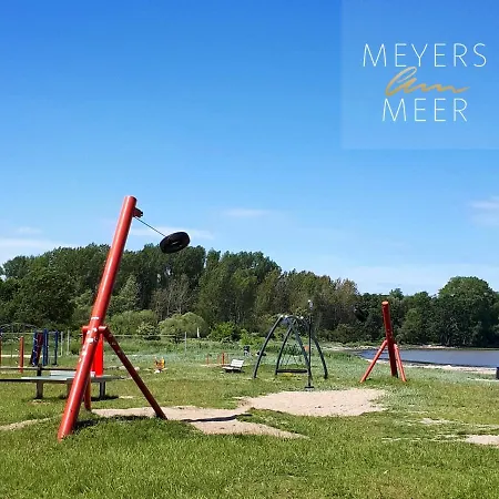 度假居 Schwarzes Holzferienhaus Mit Sauna -- Feldrain -- An Der Ostsee, Bei Wismar, 4-6 Personen 齐罗