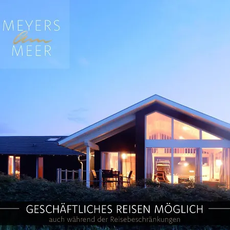 Feriehus Schwarzes Holzferienhaus Mit Sauna -- Feldrain -- An Der Ostsee, Bei Wismar, 4-6 Personen *
